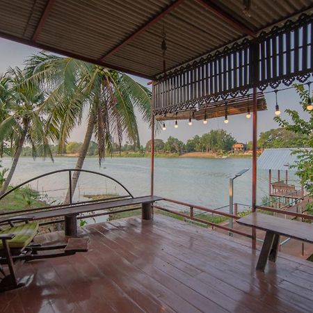 River Flow House Bangtanod Photharam Exterior photo