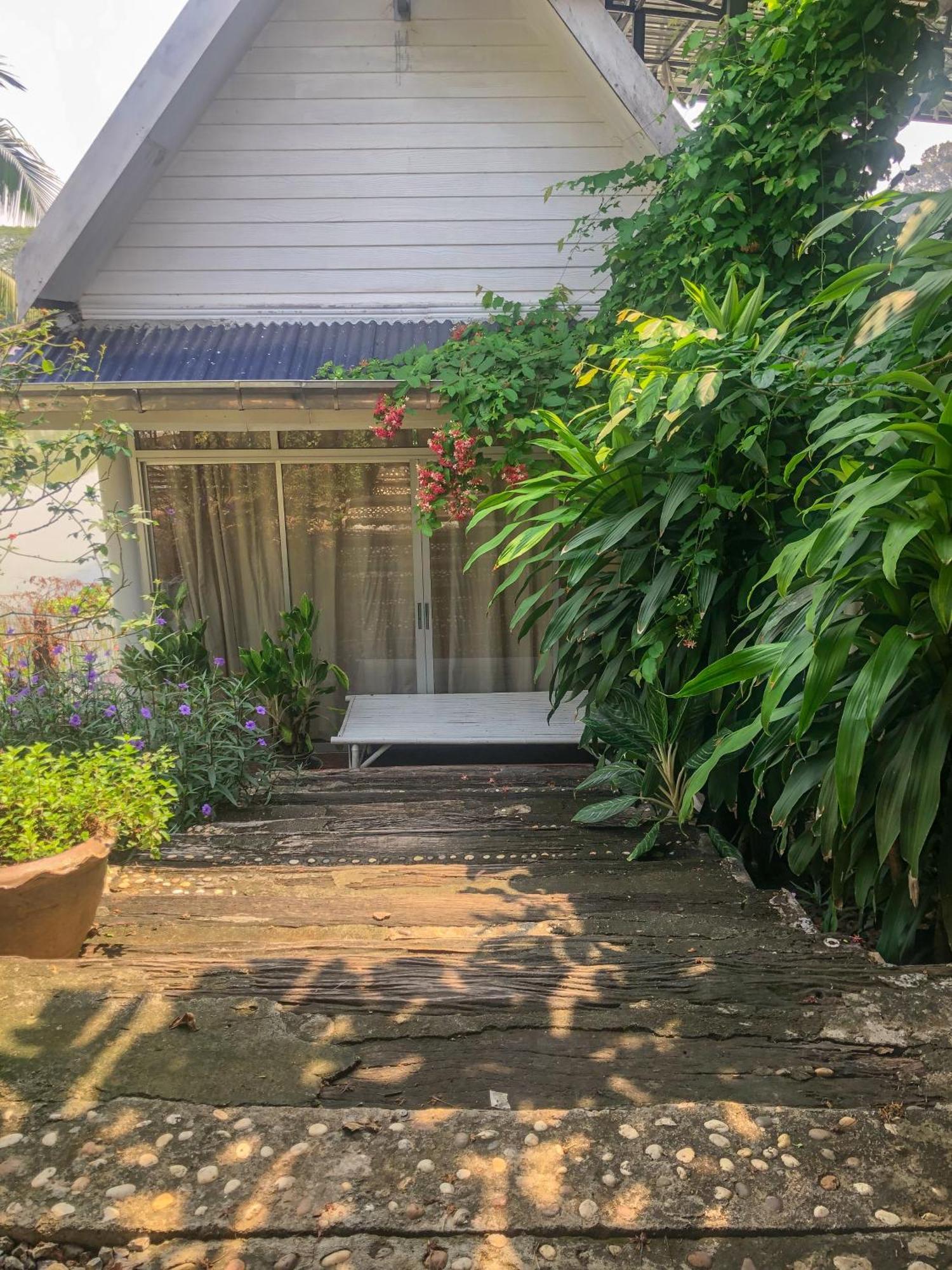 River Flow House Bangtanod Photharam Exterior photo