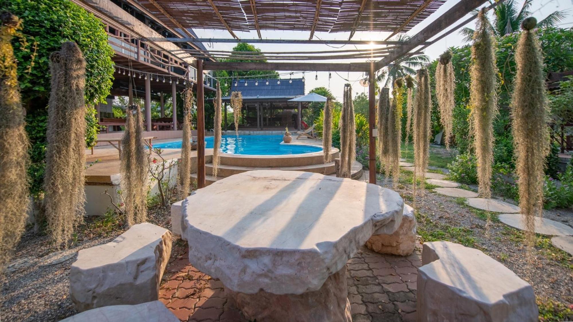 River Flow House Bangtanod Photharam Exterior photo